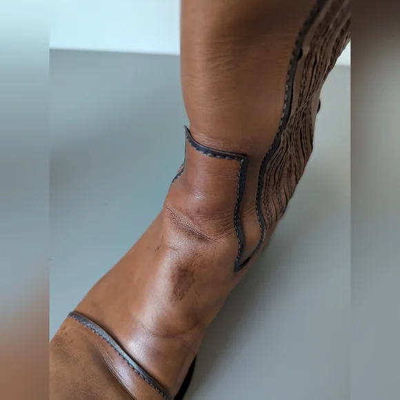 Hugo Boss Riding Boots 37 - Picture 6 of 8